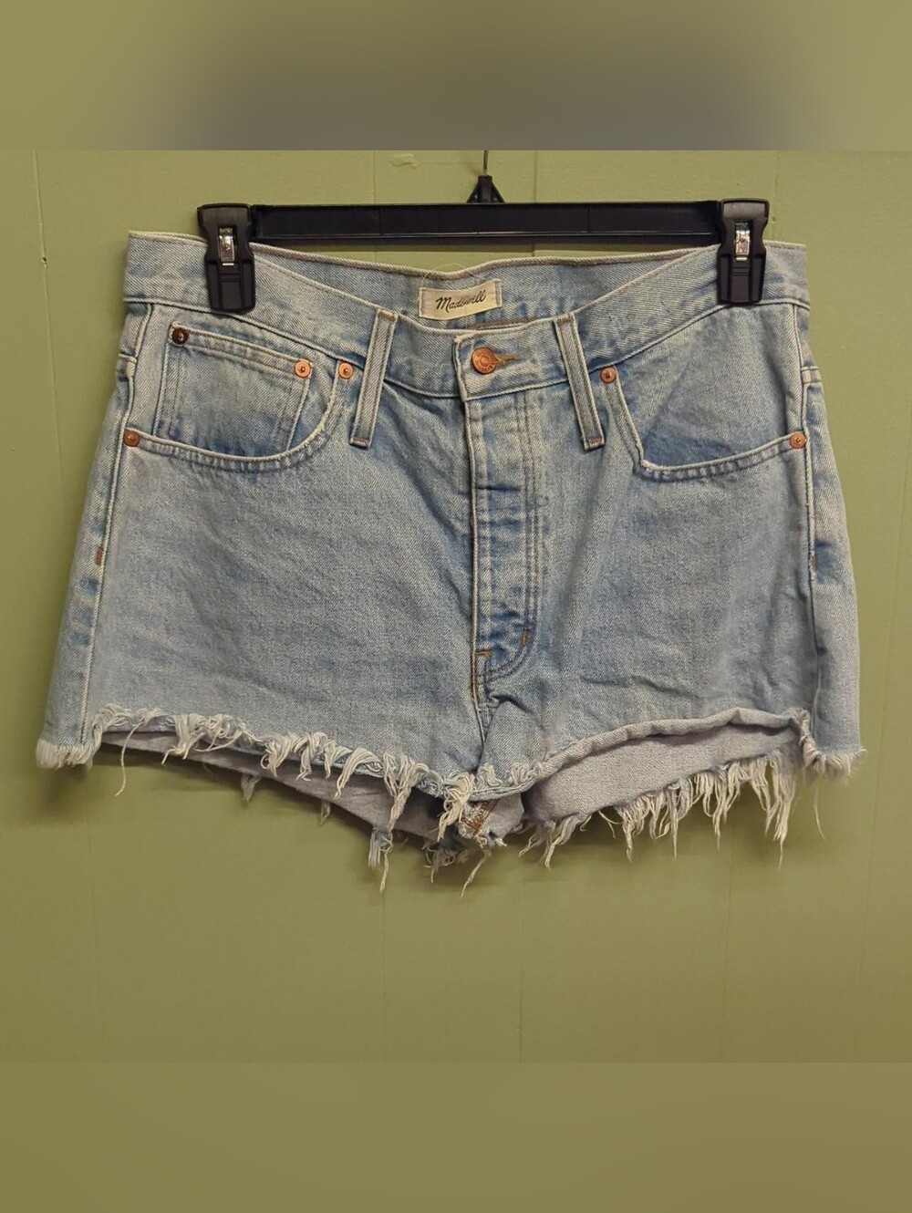 Madewell Light Wash Relaxed Denim Cut Off Shorts Size 30 Womens